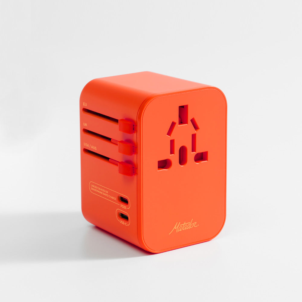 グローバルトラベルアダプター – Matador